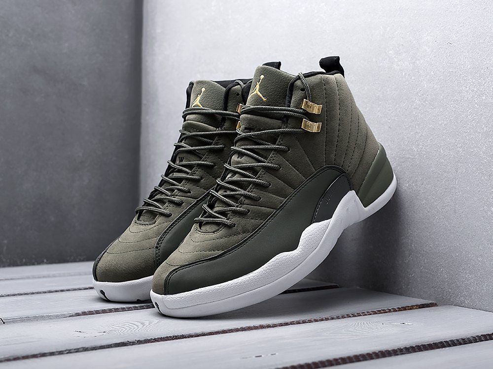 Кроссовки Nike Air Jordan 12