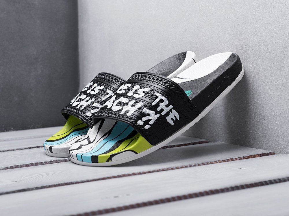 Сланцы Adidas