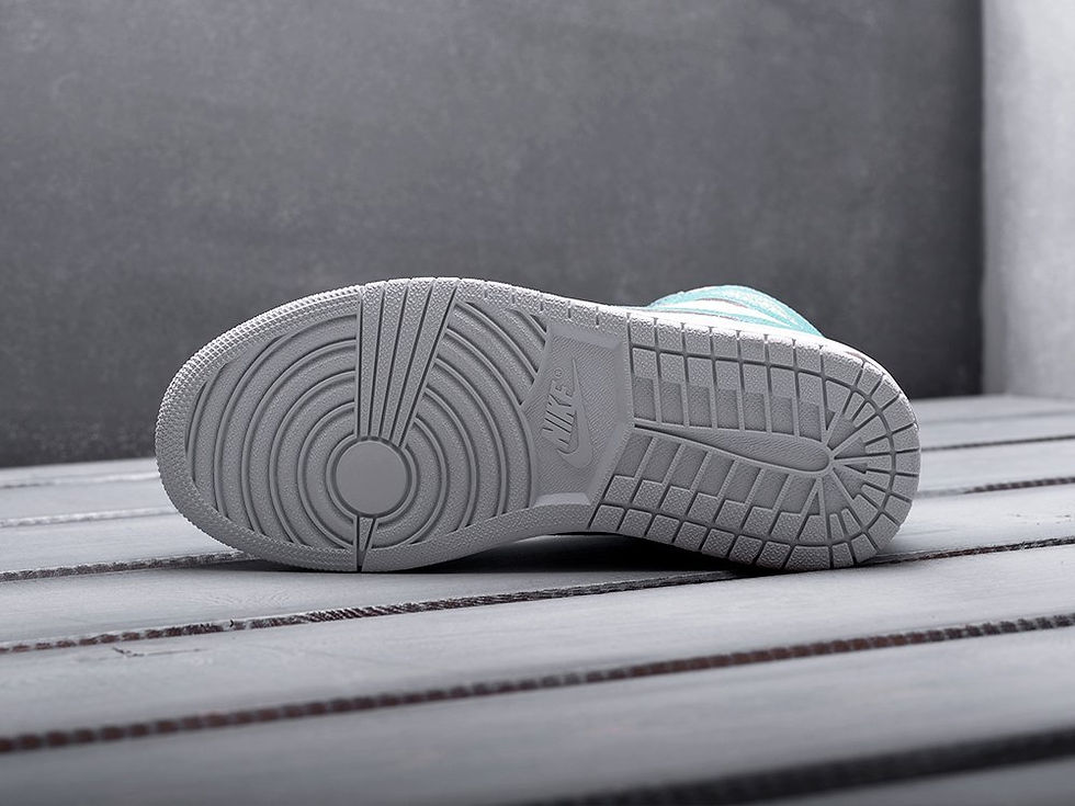 Миниатюра: Кроссовки Nike Air Jordan 1