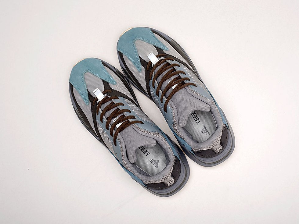 Миниатюра: Кроссовки Adidas Yeezy Boost 700