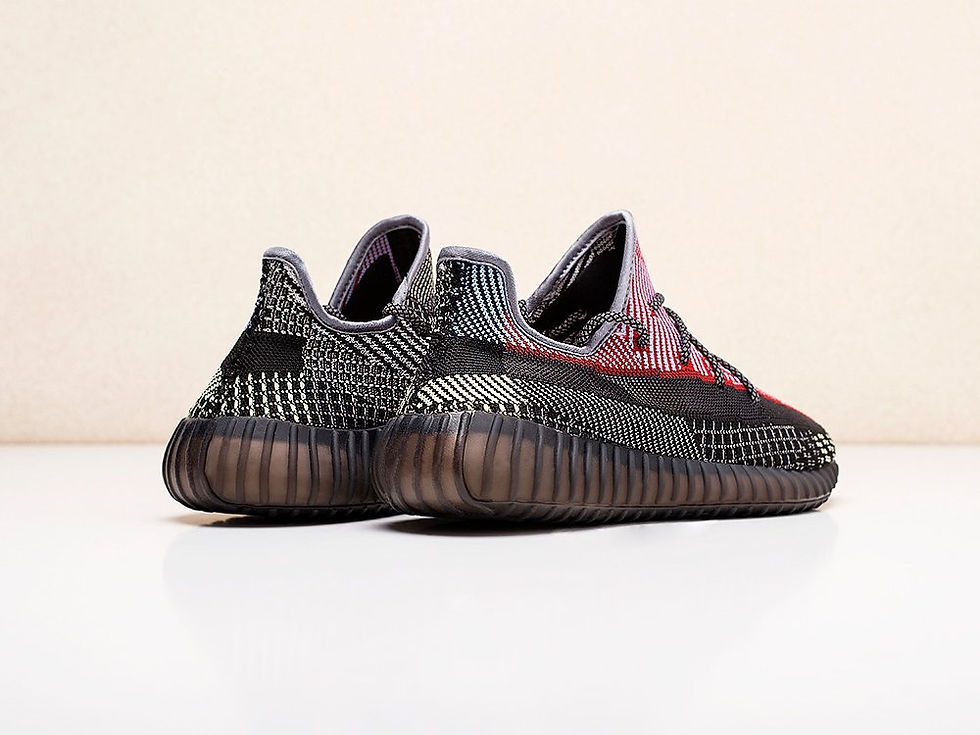 Миниатюра: Кроссовки Adidas Yeezy 350 Boost v2