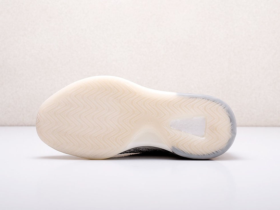 Миниатюра: Кроссовки Adidas Yeezy Basketball Quantum