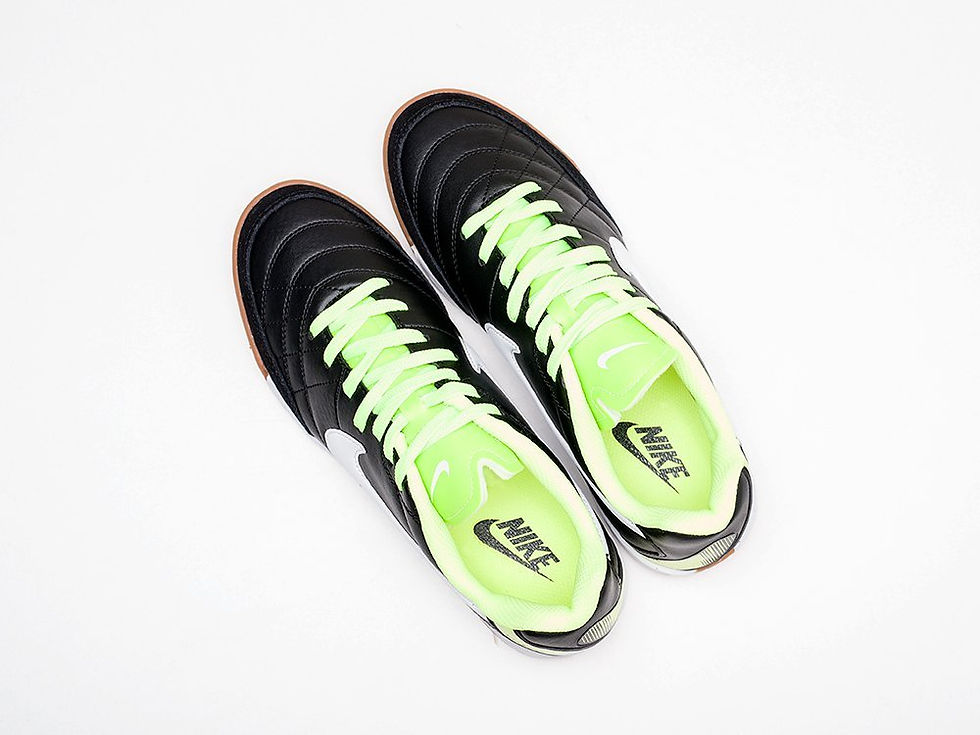 Миниатюра: Футбольная обувь Nike Tiempo