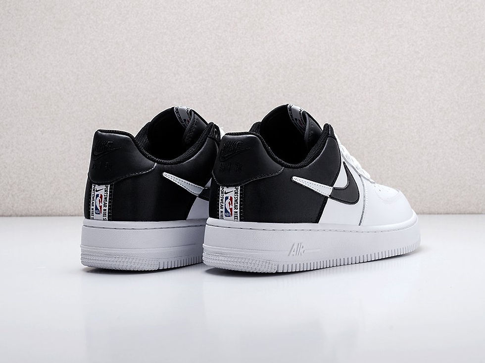 Миниатюра: Кроссовки Nike Air Force 1 07 LV8 1