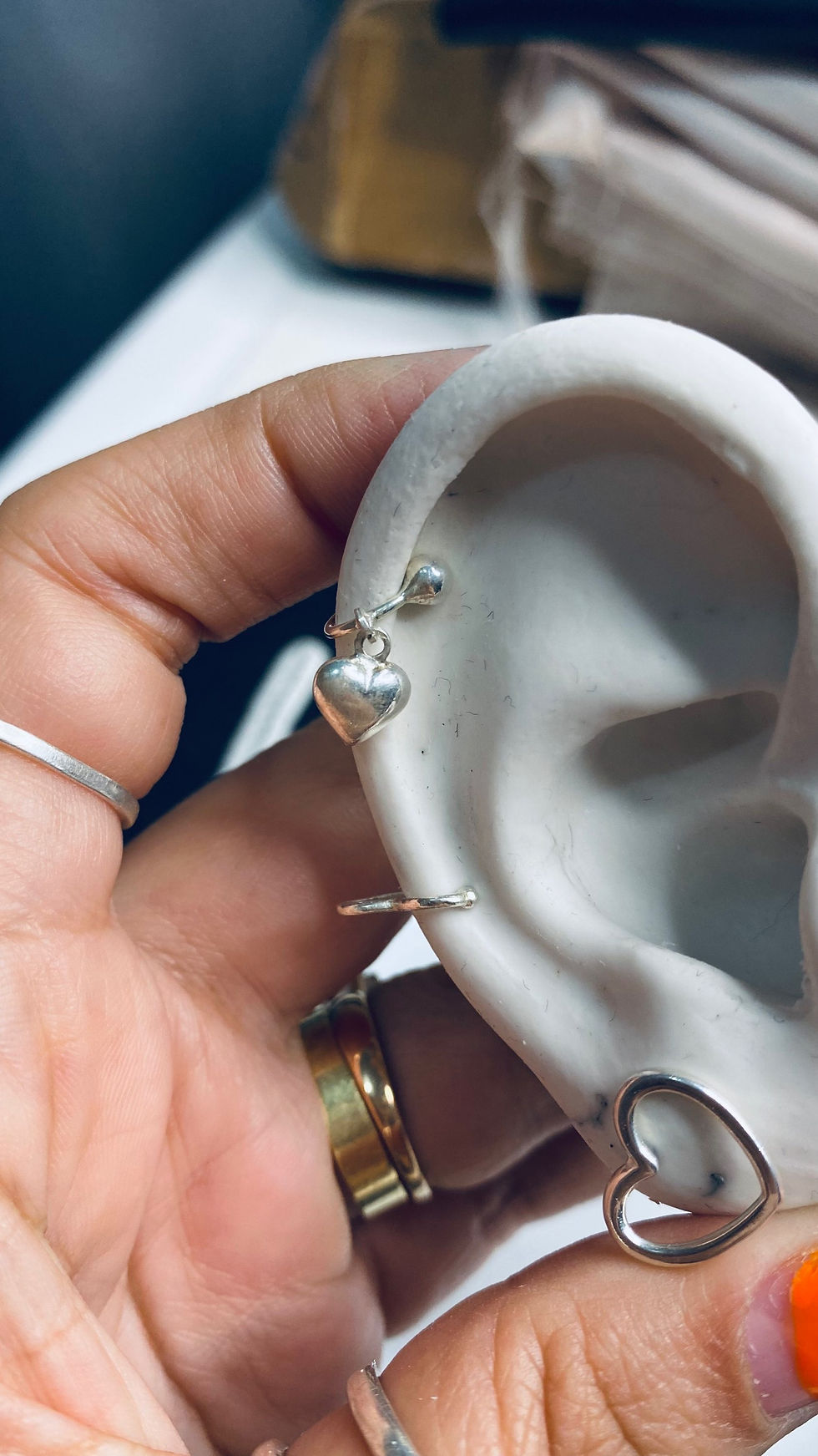 Miniatura: Piercing coração pendular (fake)