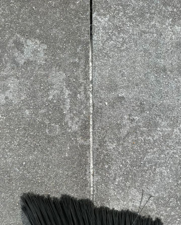 (stills of two part performace + installation)