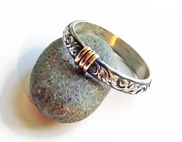 Thumbnail: SET Original Thistle Ring - Sterling .925 & 14ktgf accents