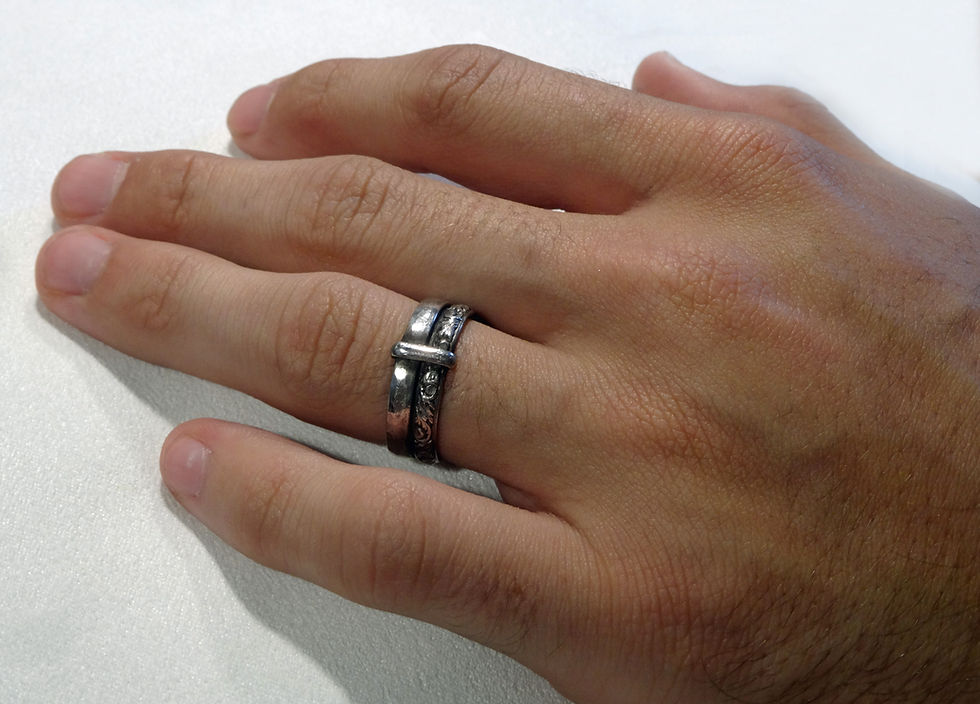 Thumbnail: Thistle and Key Ring - Sterling Silver Outlander band