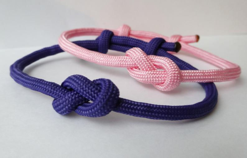 Thumbnail: Infinity Knot paracord - Adjustable