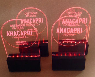 Luminárias acrílico com Led para premiação