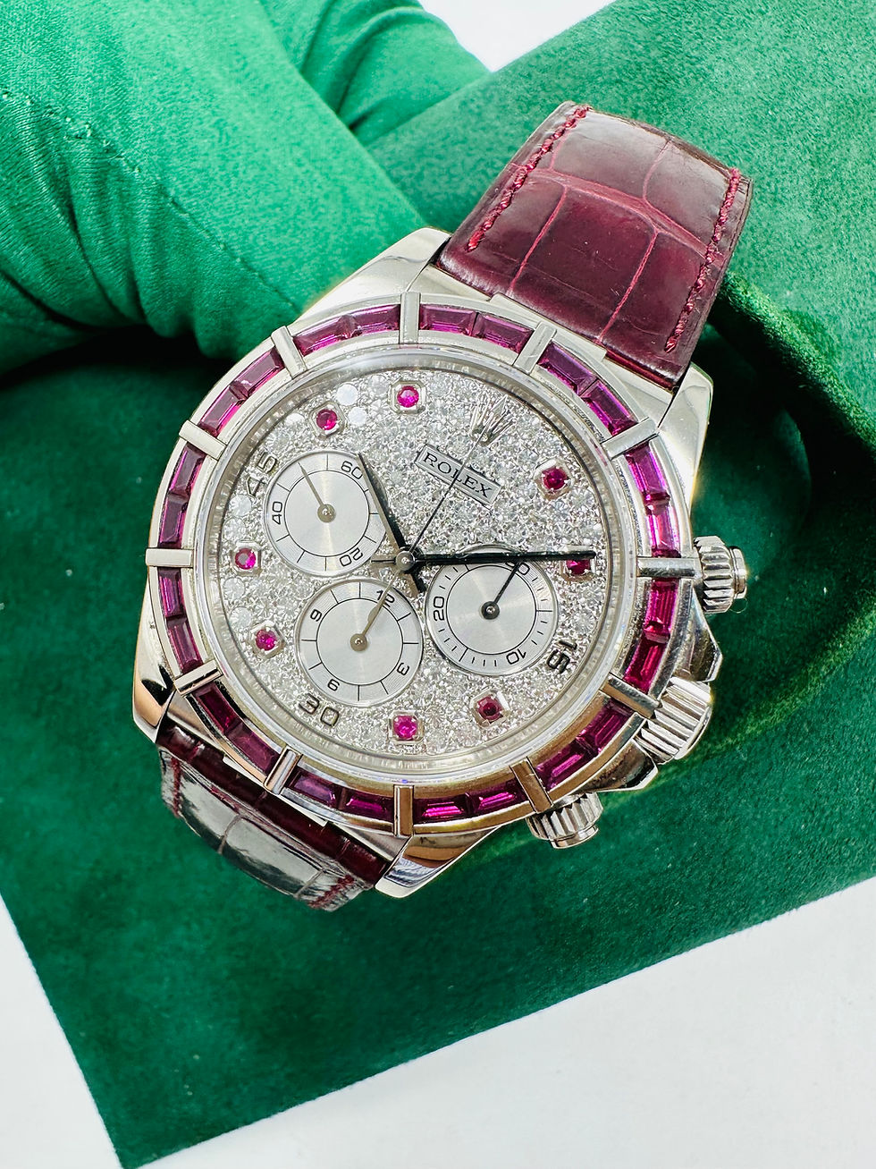 Thumbnail: Rolex Daytona 16589 Zenith Ruby Bezel & Pave Diamond Dial Limited 1 of 5 Pieces *EXTREMELY RARE*