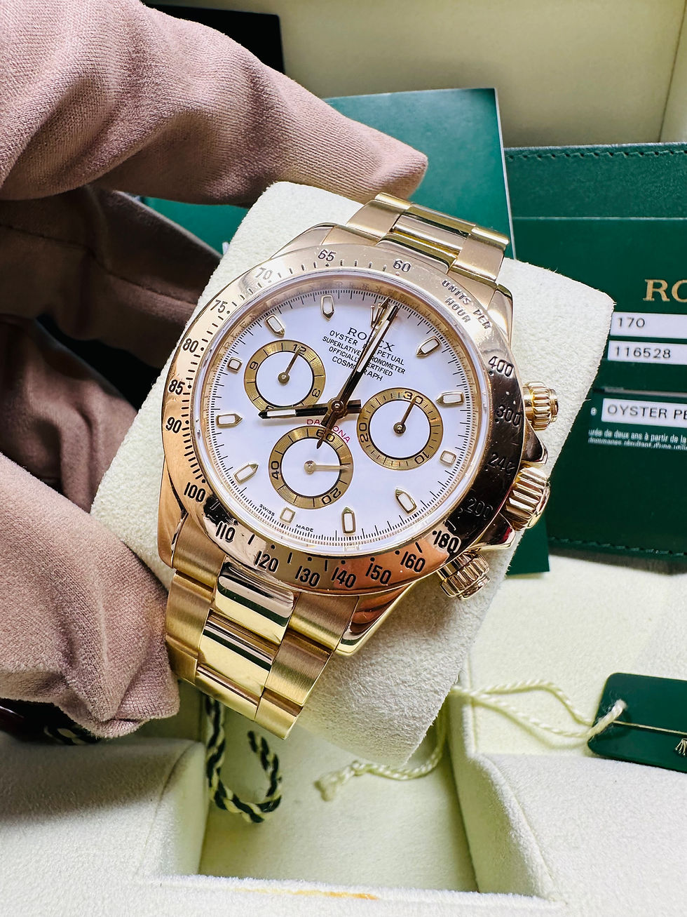 Thumbnail: Rolex Daytona Cosmograph 40MM Yellow Gold White Dial Ref 116528 Full Set