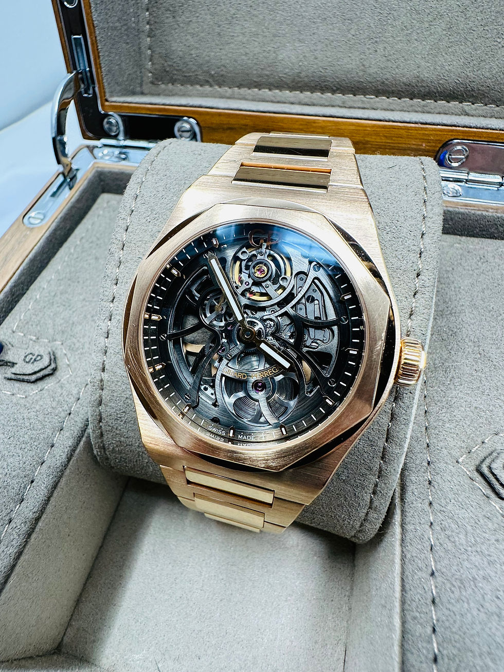 Thumbnail: Girard Perregaux Laureato Rose Gold Skeleton Dial Ref. 81015