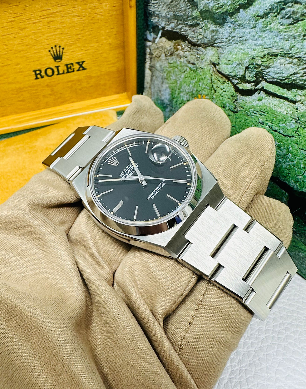 Thumbnail: Rolex Datejust Oyster Quartz Stainless Steel Black Dial 17000 NOS