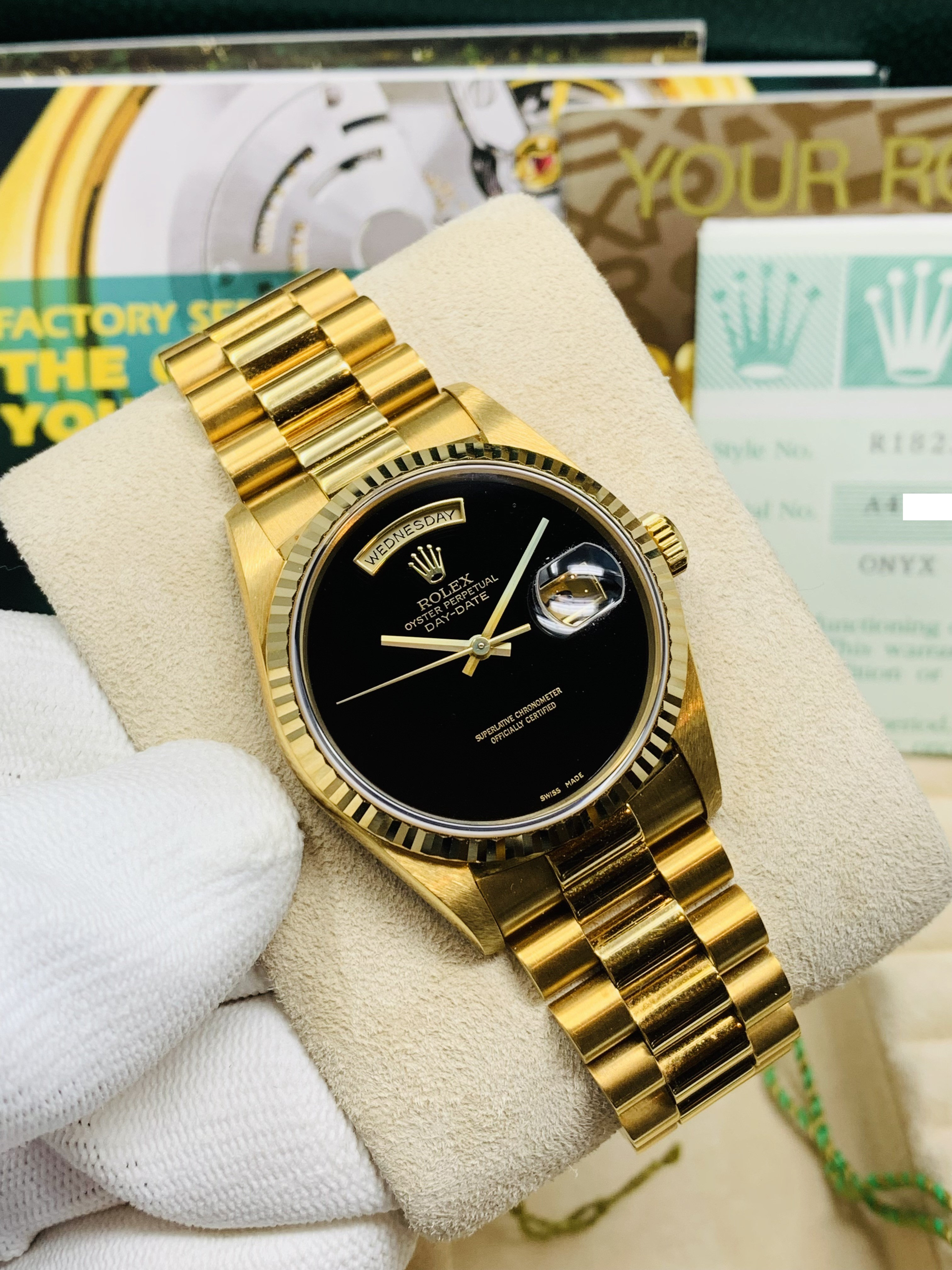 Quick Factory Onyx Dial Ref. 18238 