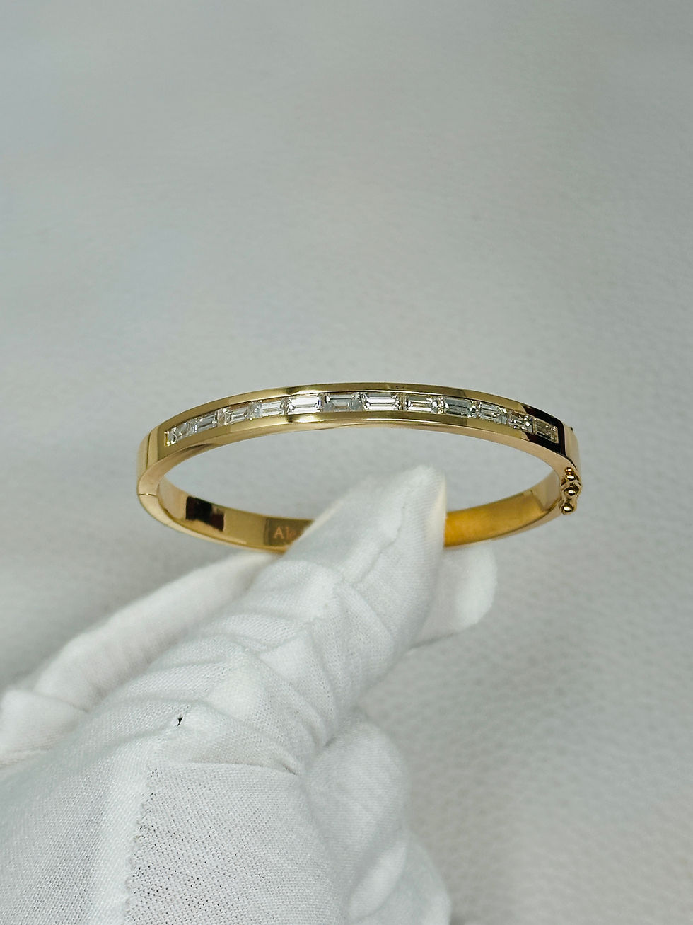 Thumbnail: Alexandra Jules Rose Gold Classic Diamond Bangle *Retail $18,0000*
