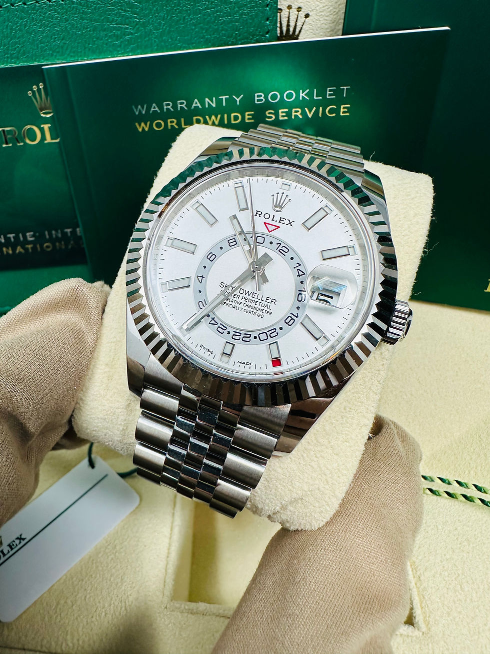 Thumbnail: Rolex Sky Dweller White Dial Jubilee Bracelet 336934 New Reference Complete Set 2023