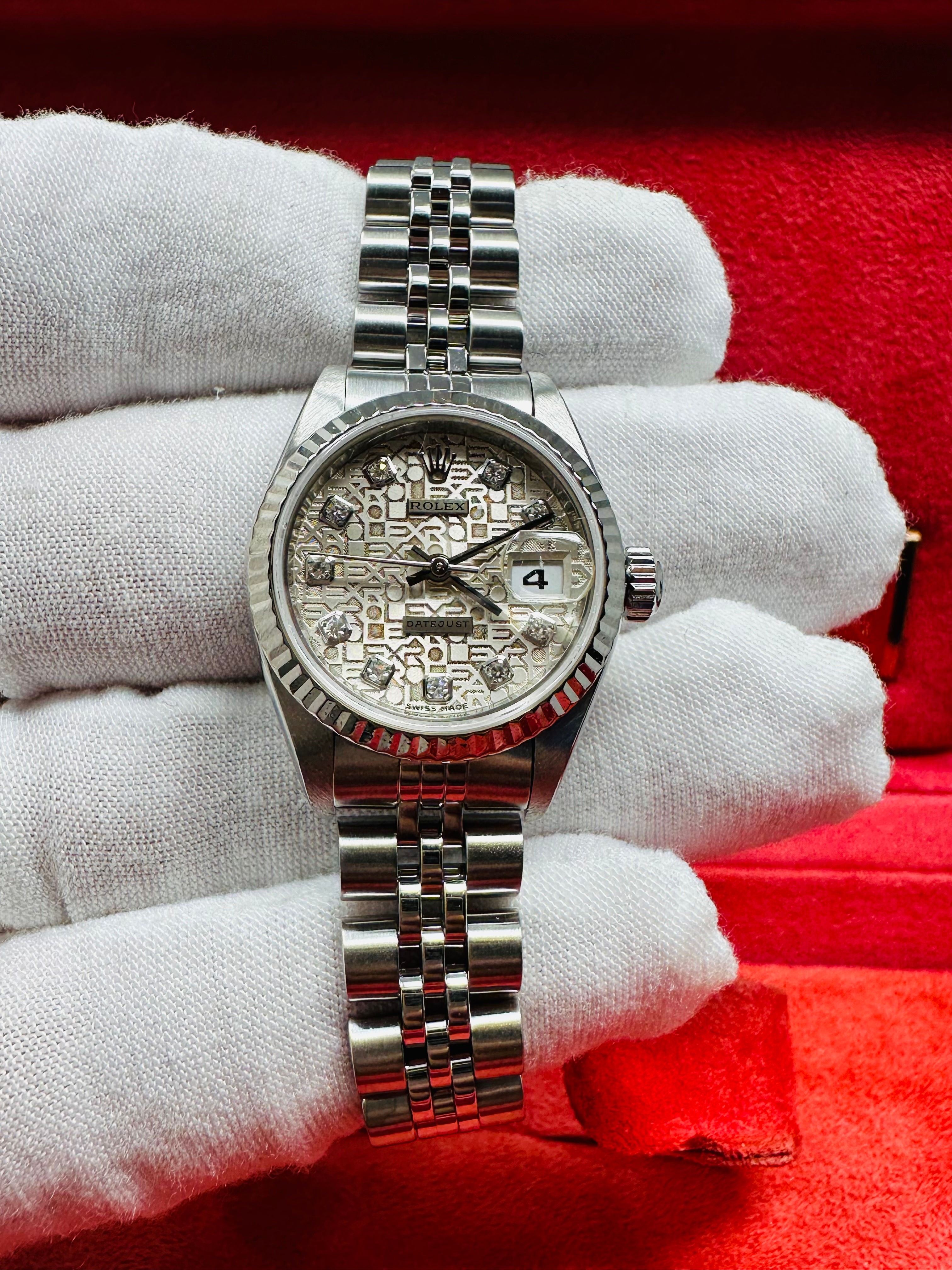 Rolex Datejust 69174 Factory Diamond Dial