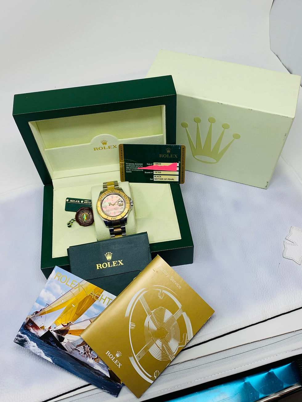 Thumbnail: Rolex Yacht Master Two-Tone Yellow Gold Mother Of Pearl Dial 16623 *Full Set*