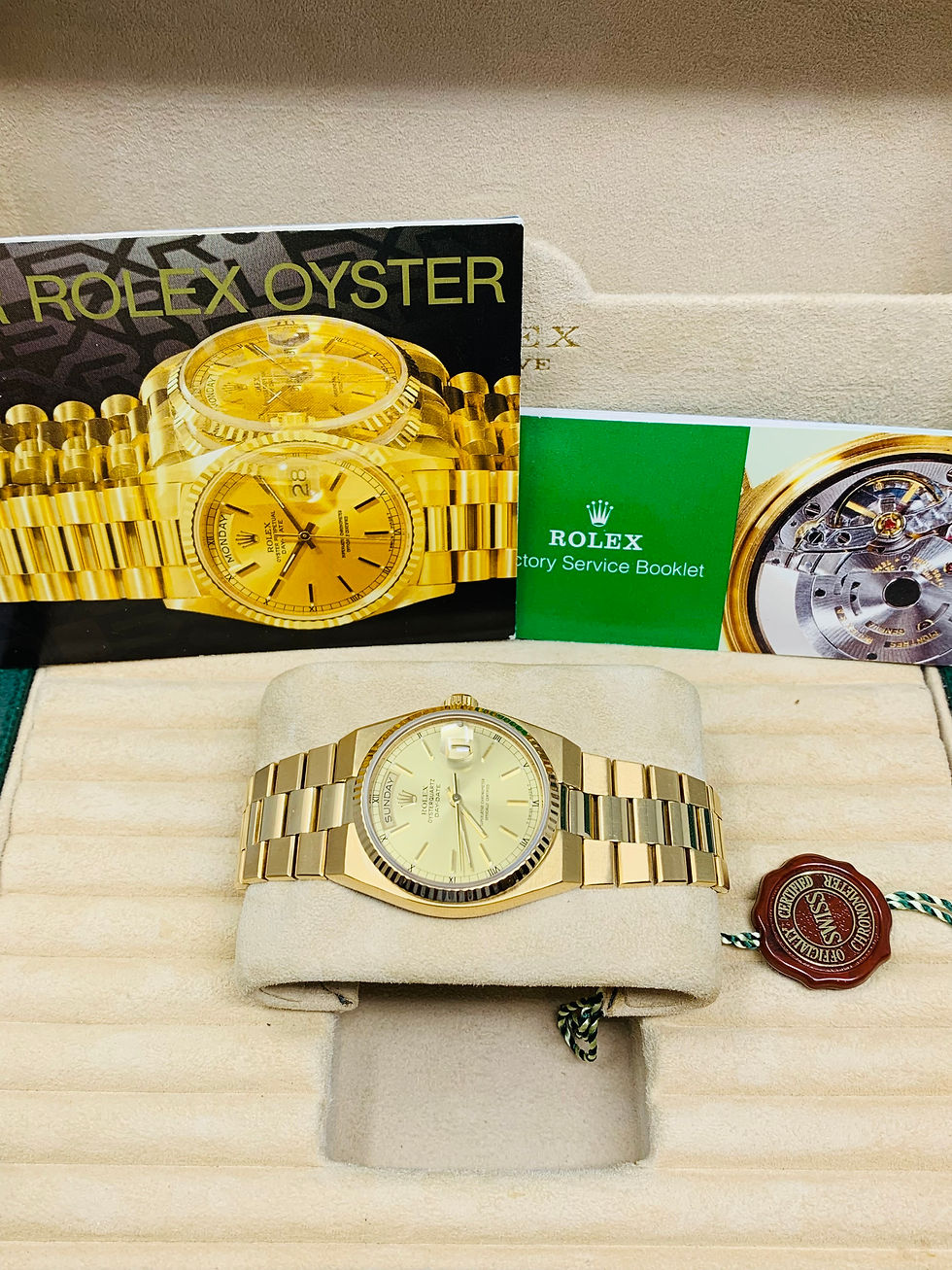 Thumbnail: Rolex Day-Date Oysterquartz 36MM Yellow Gold Champagne Stick Dial Ref. 19018