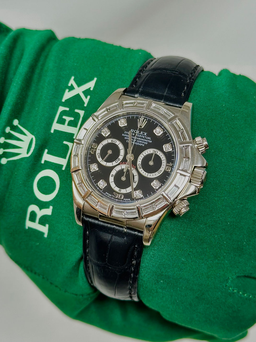 Thumbnail: Rolex Daytona 16589BR Zenith Movement White Gold 40MM Baguette Bezel