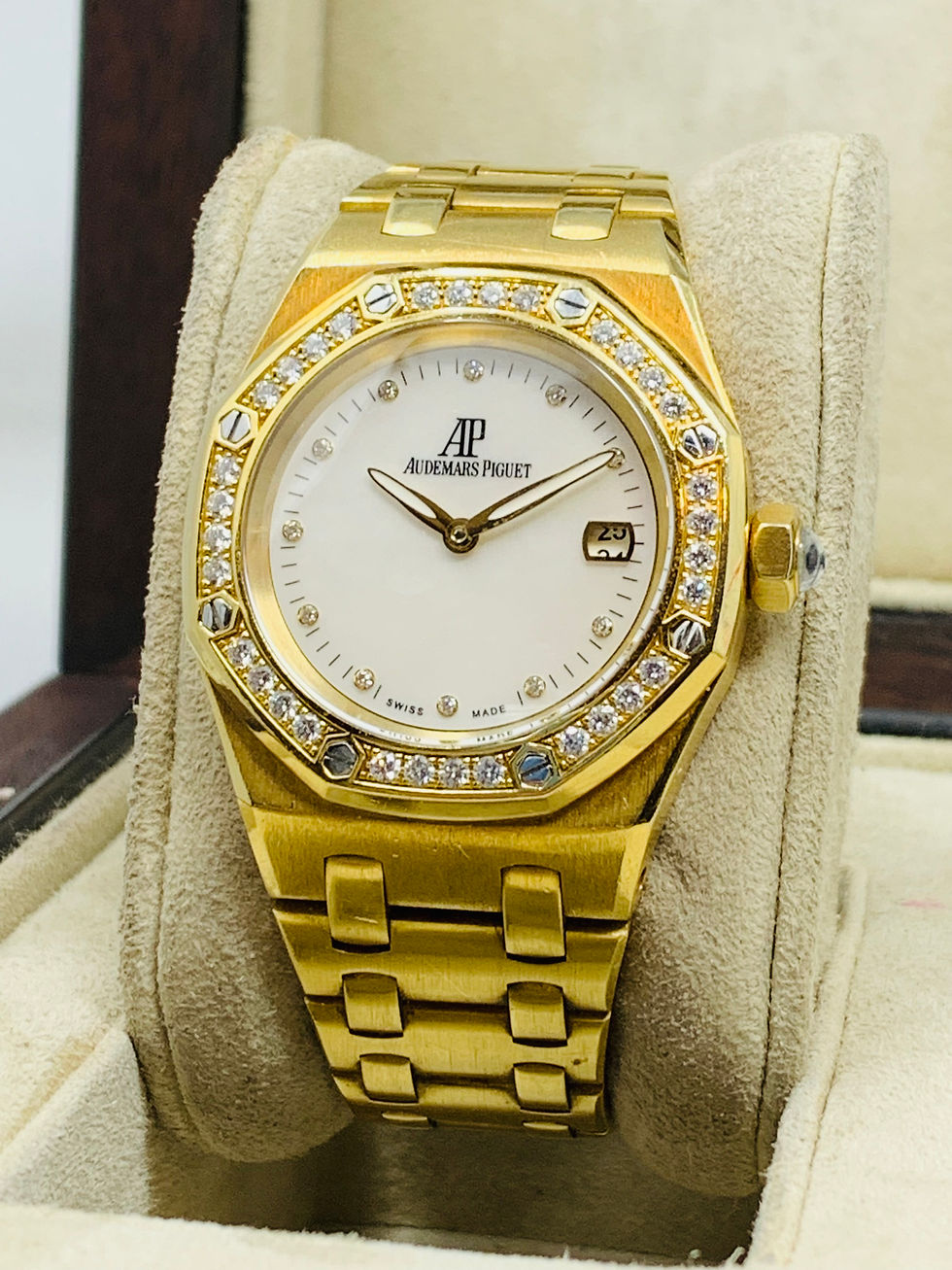 Thumbnail: Audemars Piguet Royal Oak Mother of Pearl Dial Ref 67601BA.ZZ.1210BZ.02