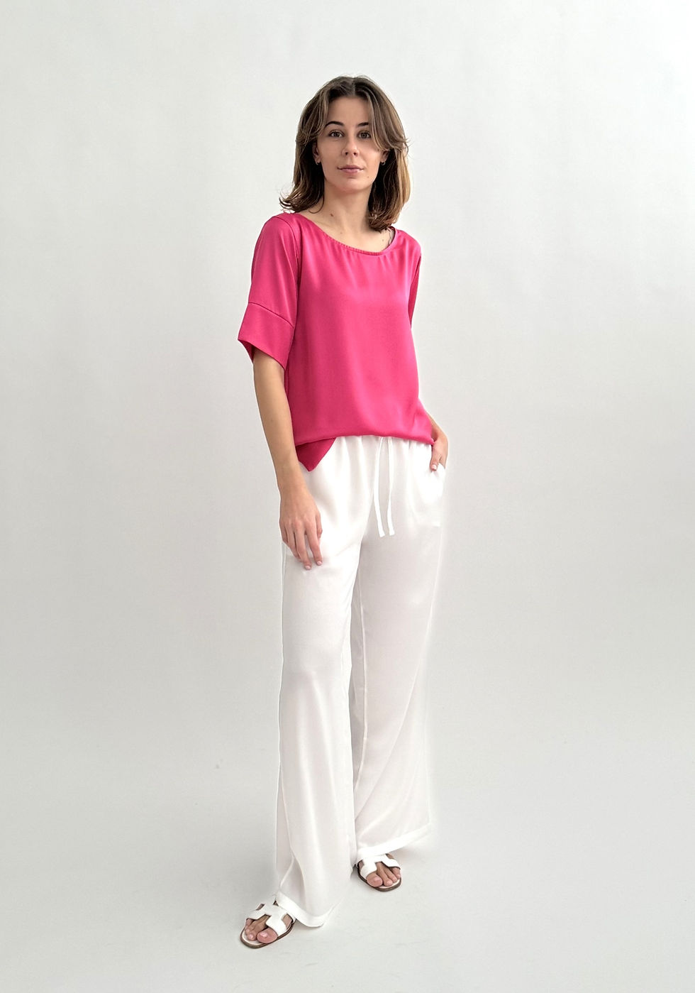 Miniaturbild: Zuckerwatte Satinbluse Rundhals Halbarm SILK TOUCH