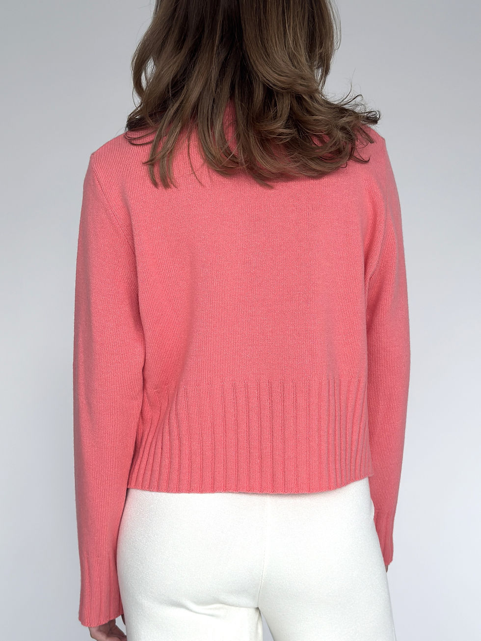Miniaturbild: Zuckerwatte  Pullover Cashmere Mix V-Ausschnitt modisch kurz