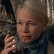 “Estar a sós”, solidão feminina. Comentário ao filme Certas mulheres