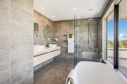 747524-12__FillWzEwMzUsNjkwXQ