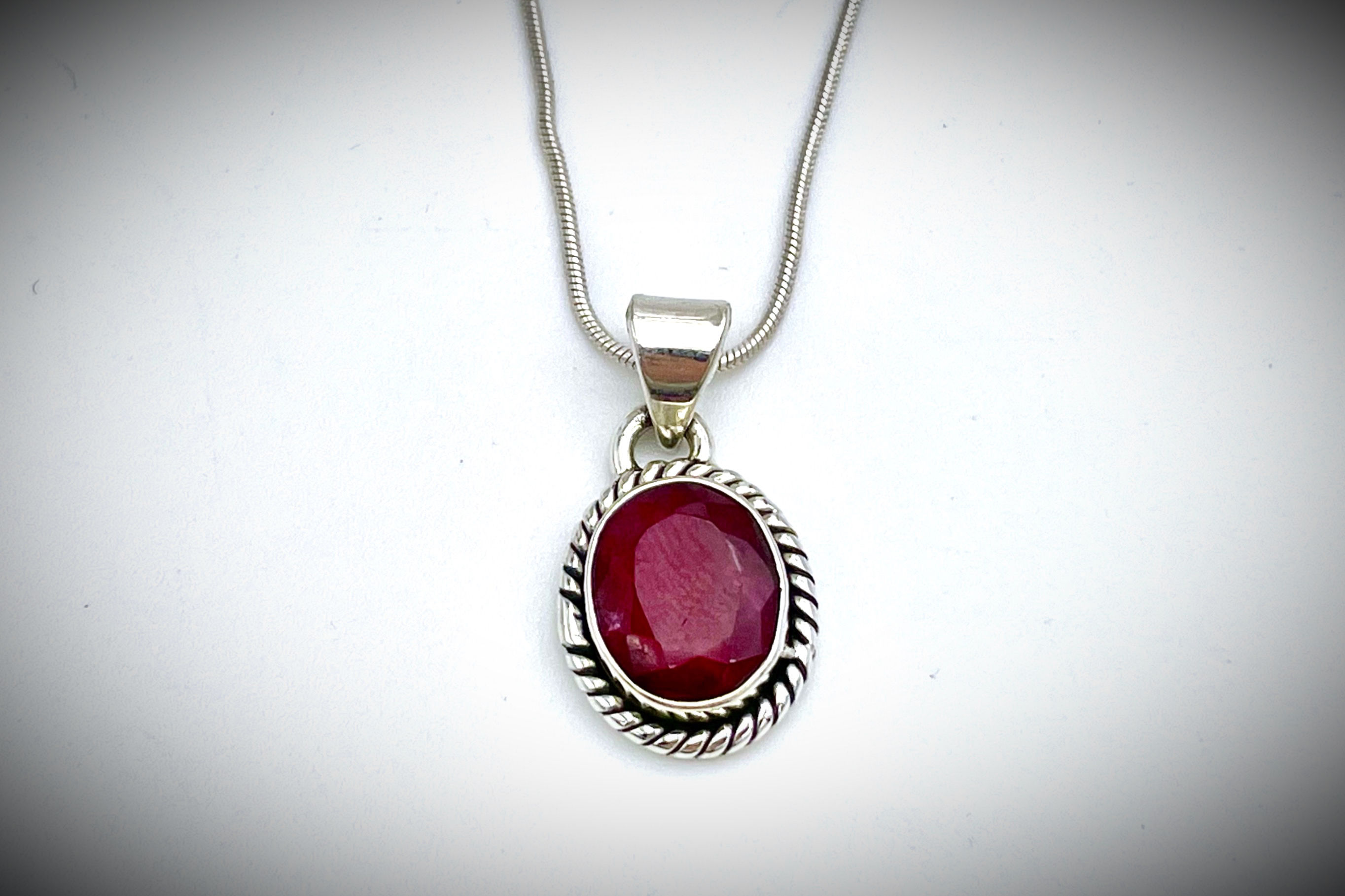 Rubis opaque  PST 1/291