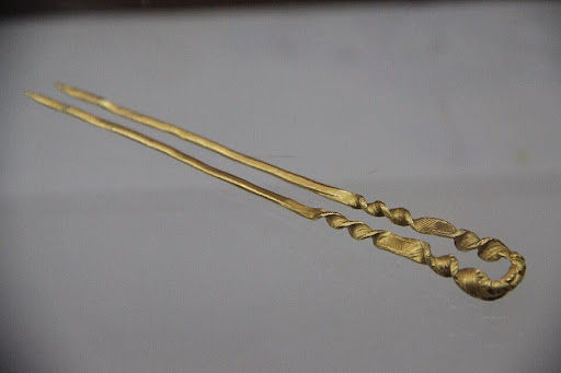 A Ming Dynasty-era golden chai.