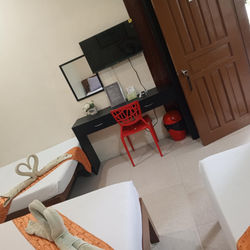 2d37122b-669e-427f-b398-138ea4d94f10