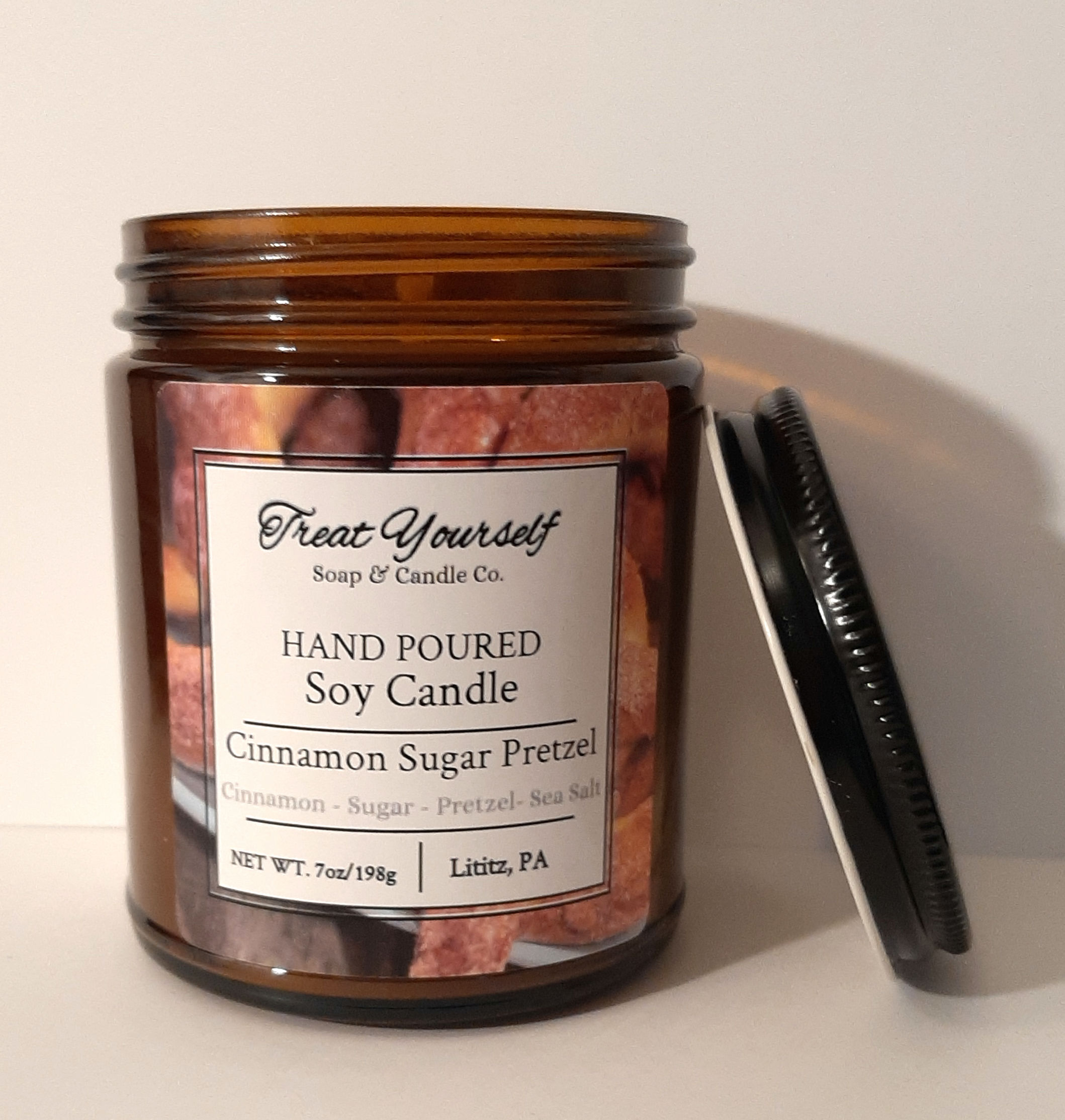 Cinnamon Sugar Pretzel Soy Candle