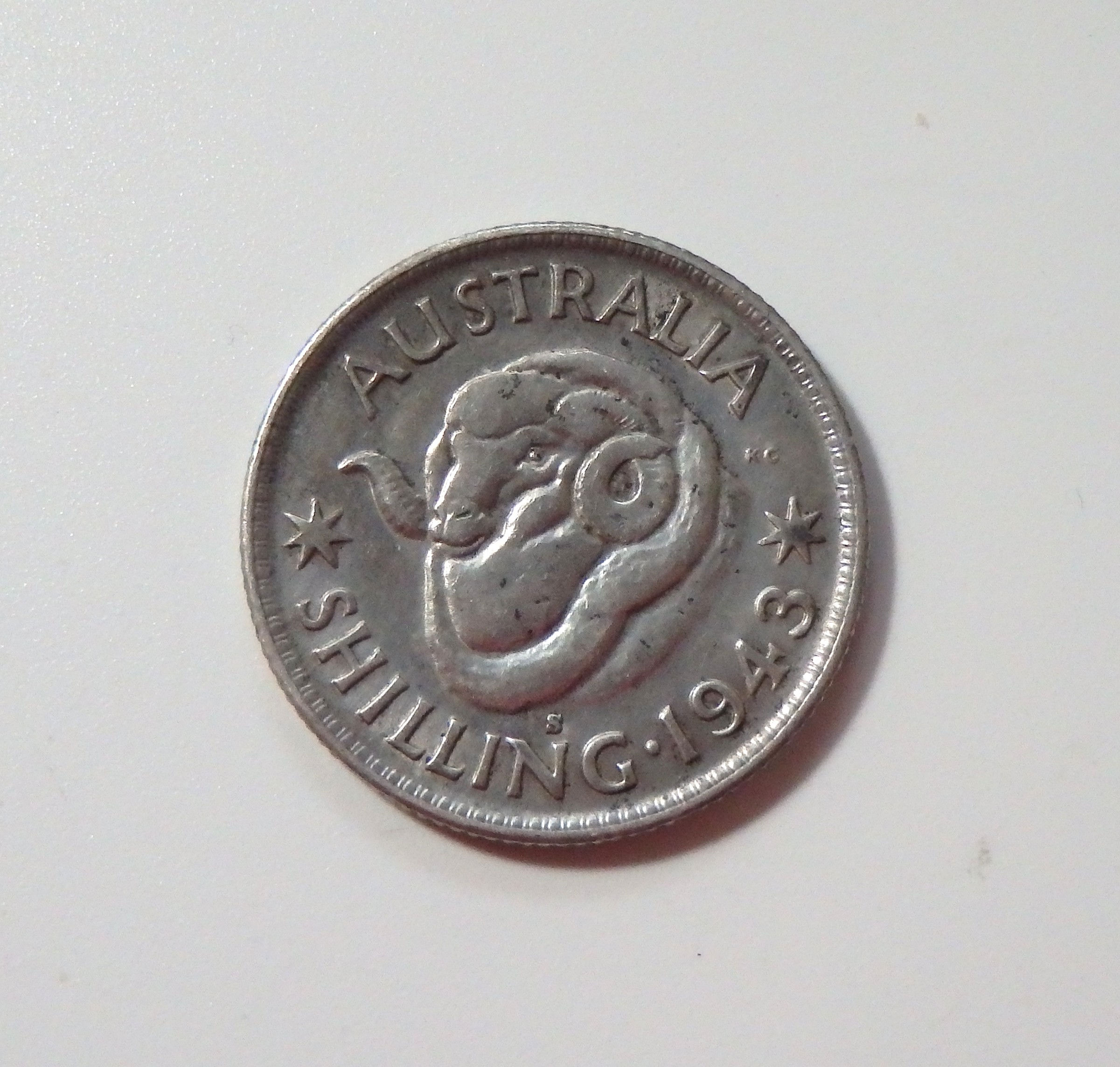 Australia - Shilling - 1943S