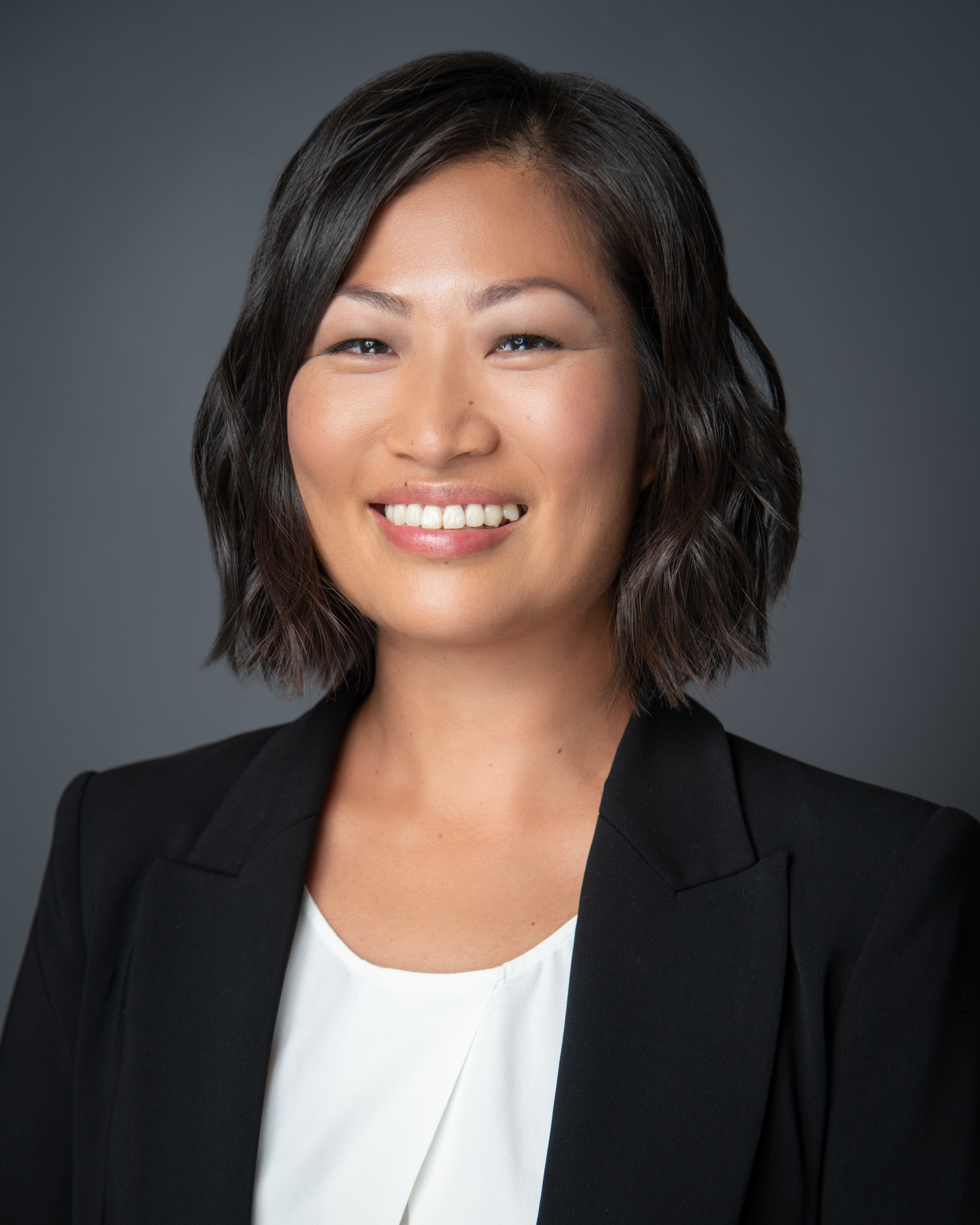 Amy Hanlon Rodemich Head Shot.png