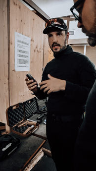 Wir von Black Korus bieten Ihnen verschiedene Kurse im Bereich des Schiesssportes und verhelfen Ihnen zu einer umfassenden Schiessausbildung; geführt durch unsere erfahrenen Instruktoren.

schaffhausen
thurgau
st.gallen
schweiz
pistolenkurs
schiessen lernen
pistole
schiessausbildung
schiesskeller
