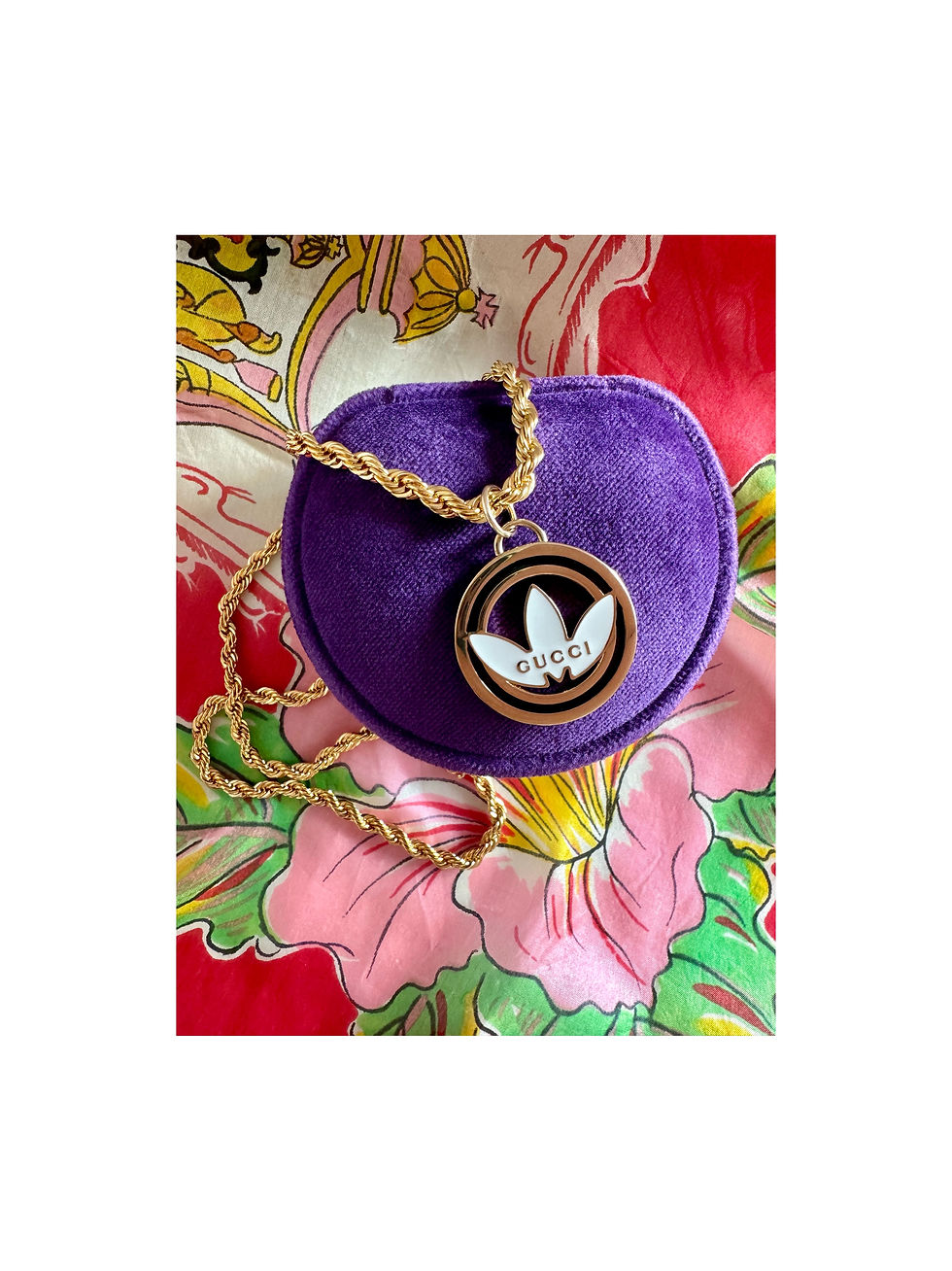 Thumbnail: Repurposed RARE Limited Edition Gucci Adidas Trefoil 2-in-1 Chunky Necklace