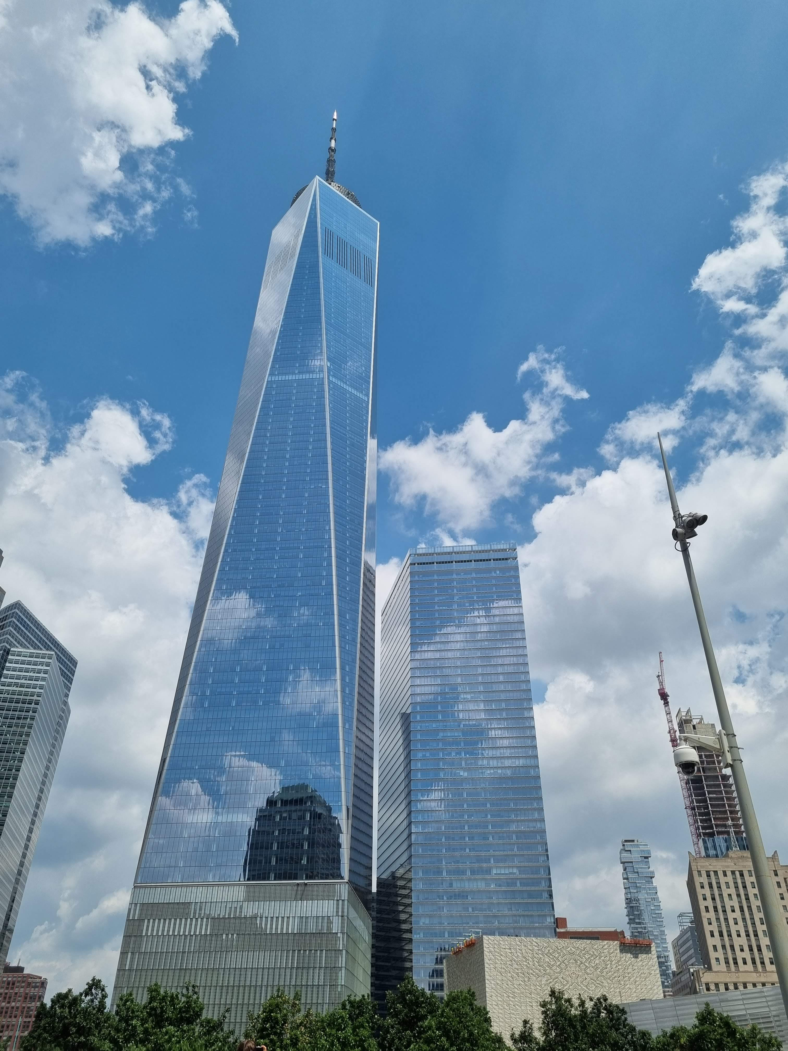 RESURGIR DE LA ZONA CERO DE NY