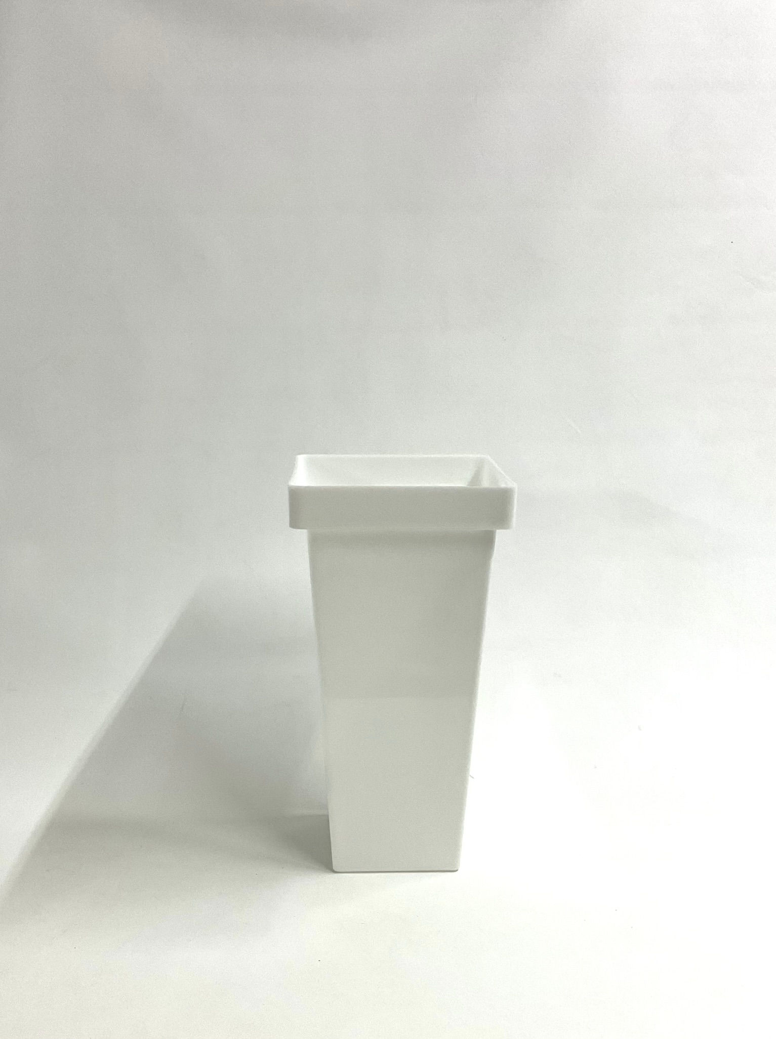 אגרטל לתצוגת פרחים