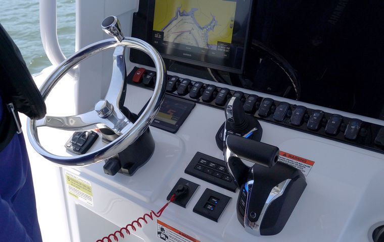 Single joystick boat helm Yamaha Helm Master EX