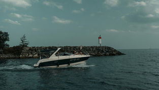 Dayboat vs Cruiser - Which One Fits Your Lifestyle Best?