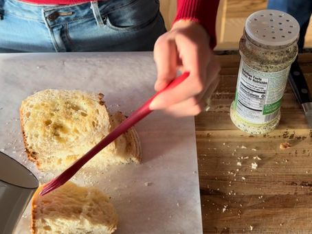Easy Garlic Bread Using Leftover Sourdough
