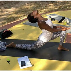 Kuningana flow pose