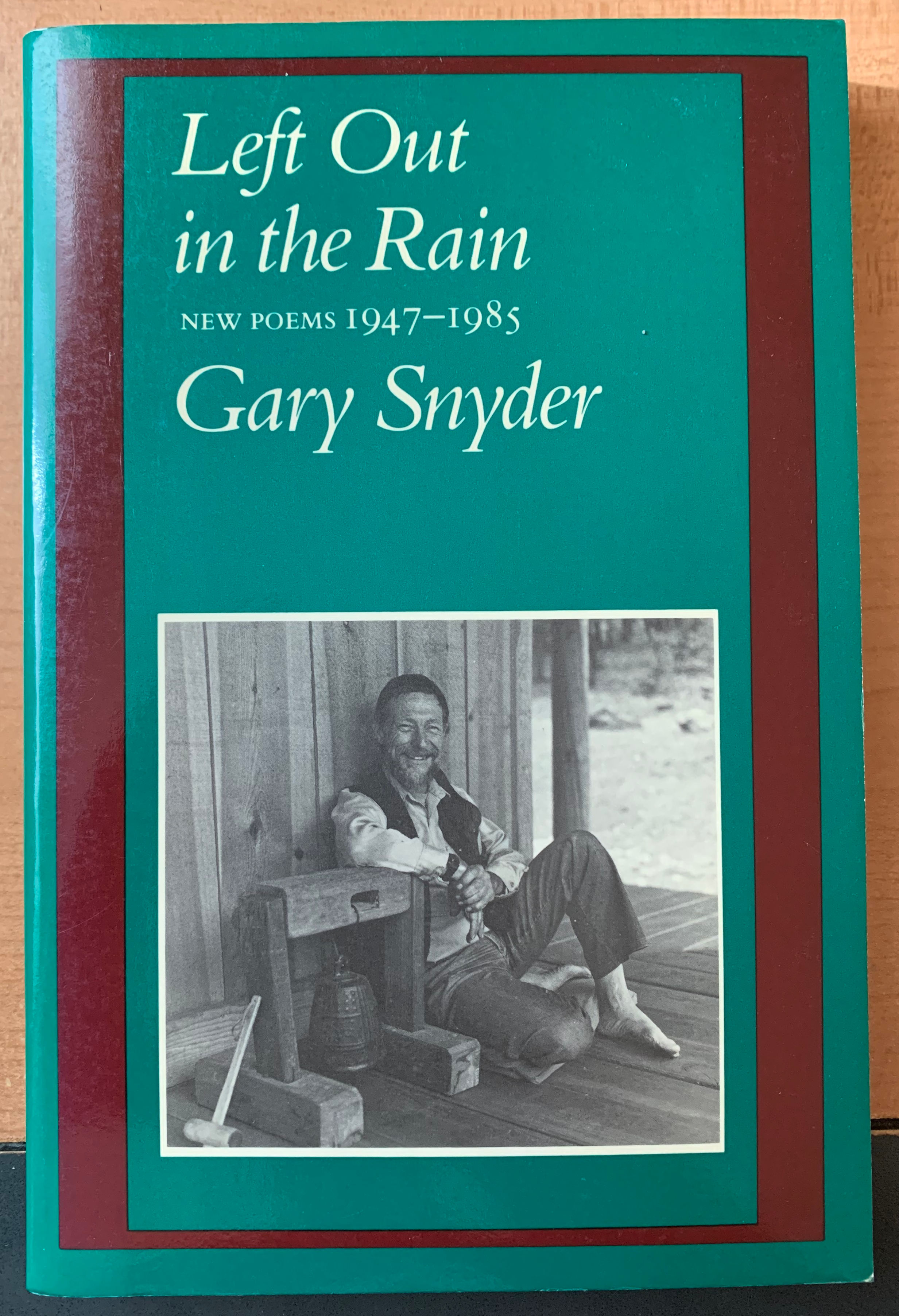 Left Out in the Rain: New Poems 1947-1985 by Gary Snyder book cover