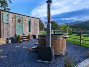 7 winter escapes to spend the night in Wales in December