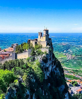 San Marino_38_Castello_di_Fiorenti.jpg