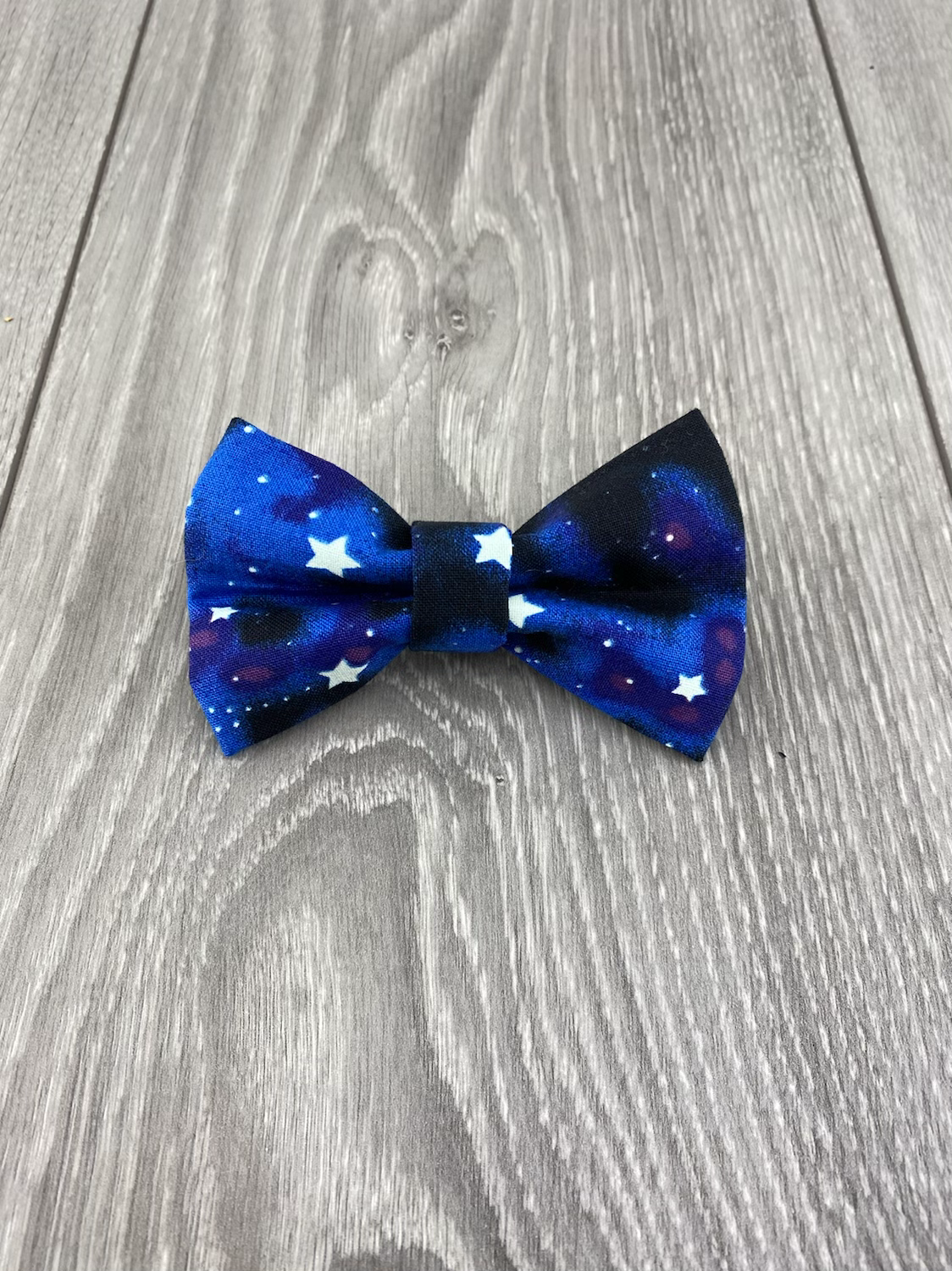 Glow in the Dark Stars Bow Tie