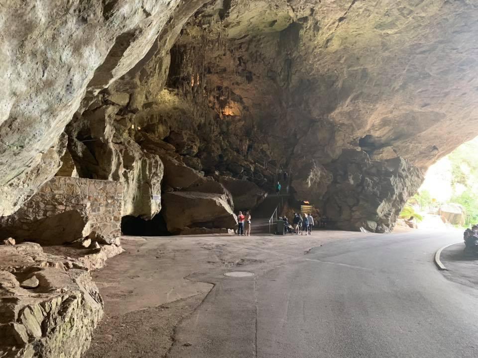 Jenolan Caves entrance