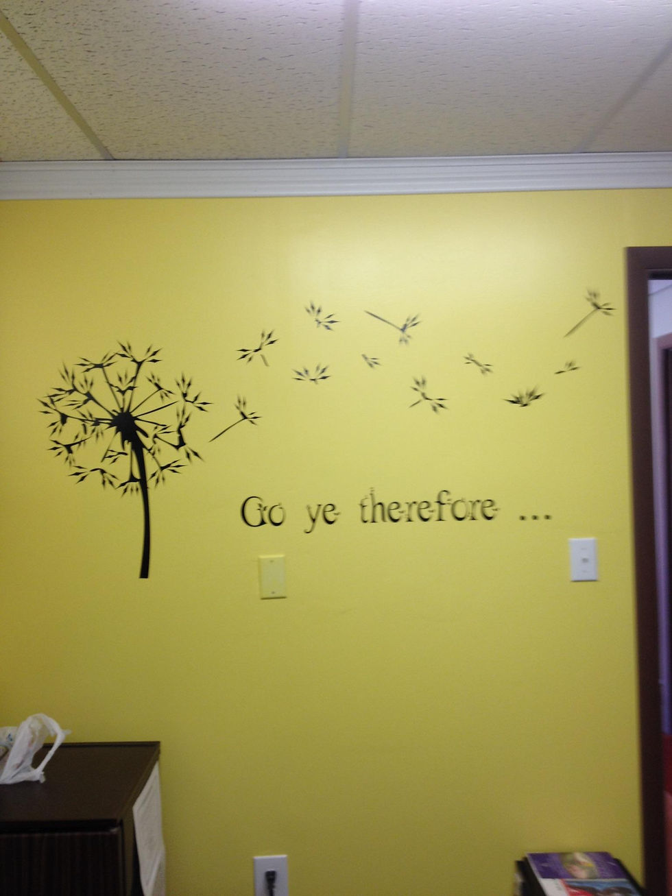 vinyl signs and decals